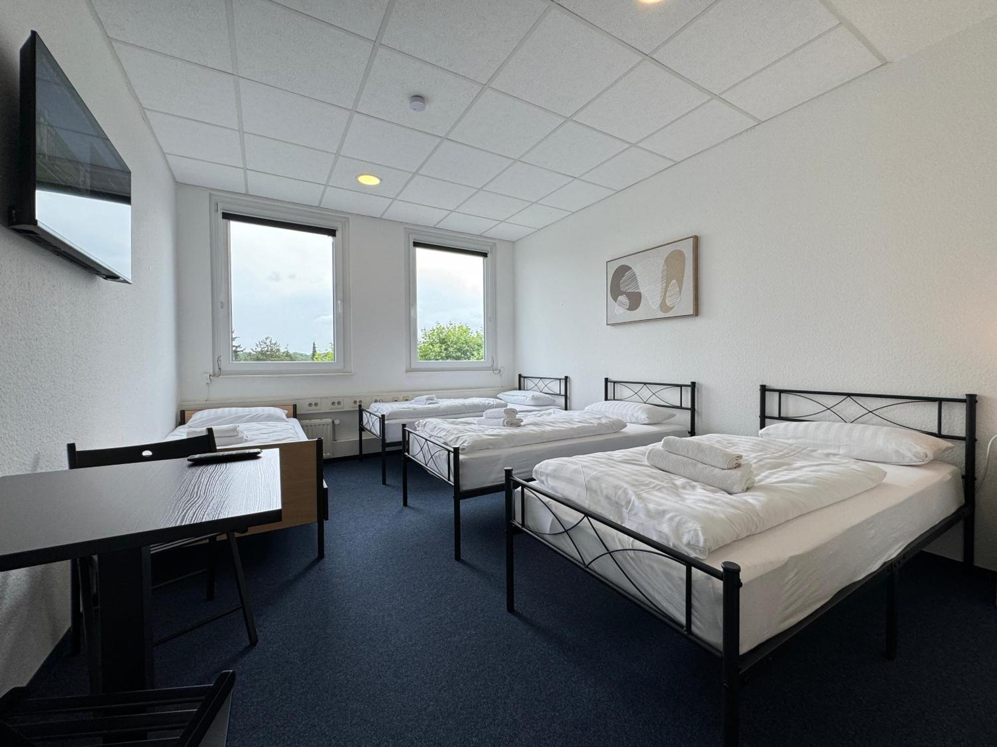 Thuja Apartments Karlsruhe-Neureut By Kurzzeit Buitenkant foto