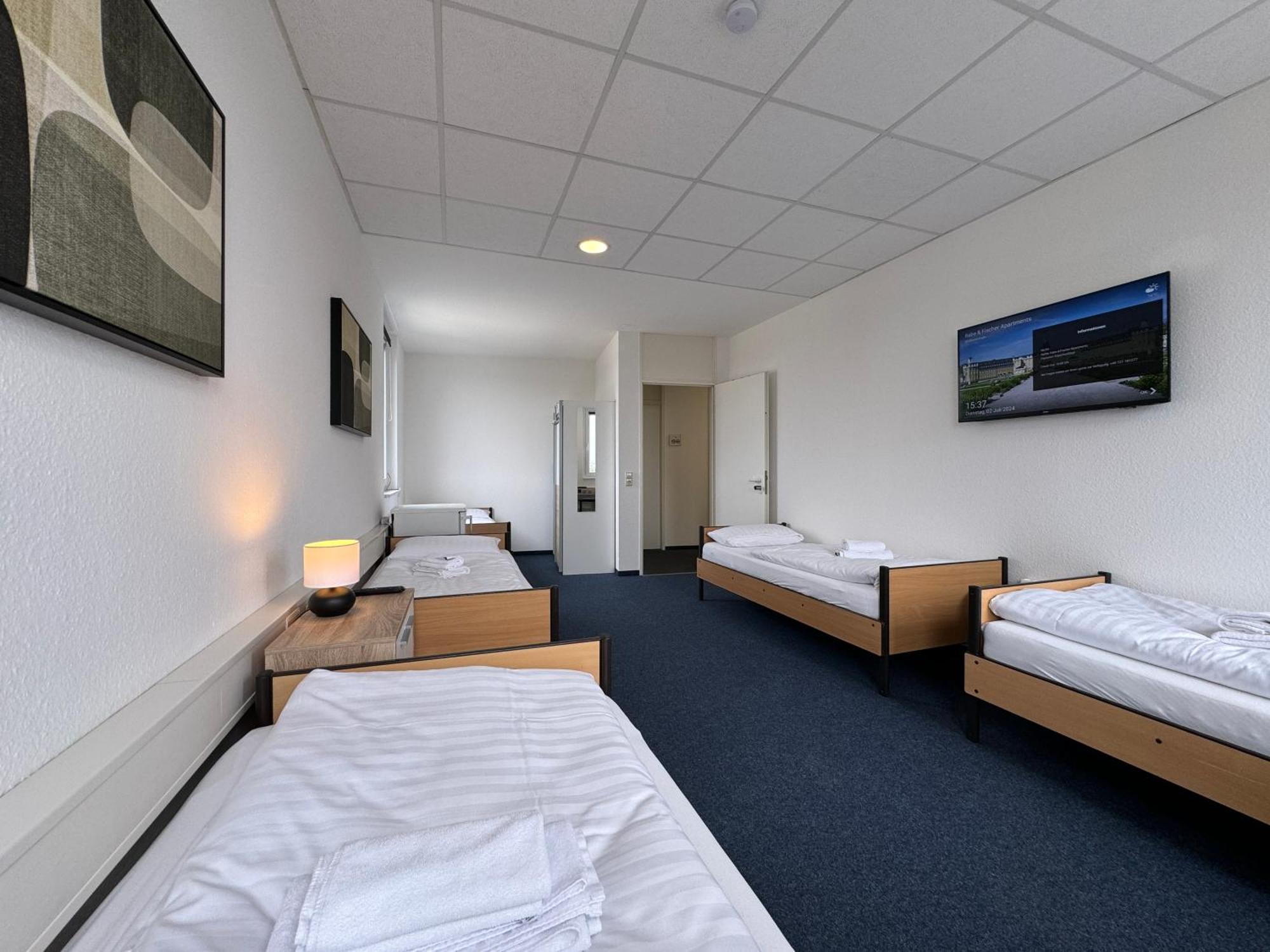 Thuja Apartments Karlsruhe-Neureut By Kurzzeit Buitenkant foto