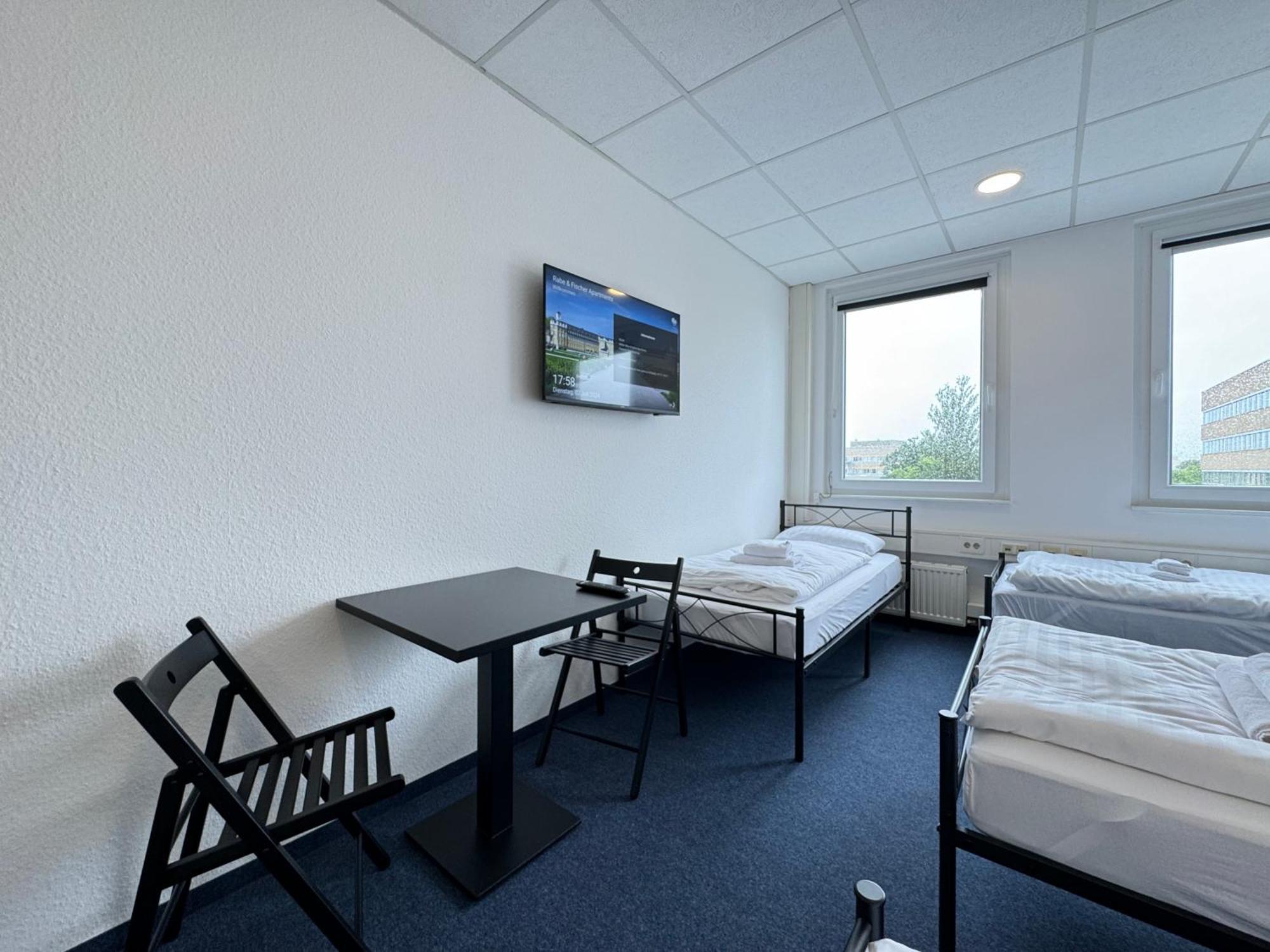 Thuja Apartments Karlsruhe-Neureut By Kurzzeit Buitenkant foto