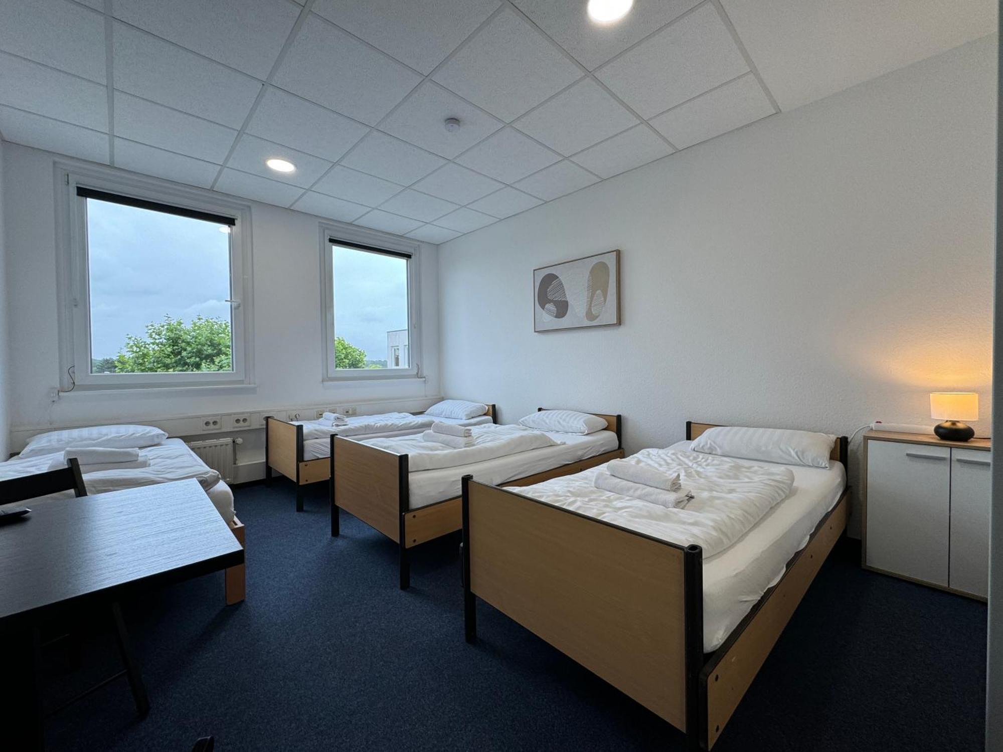 Thuja Apartments Karlsruhe-Neureut By Kurzzeit Buitenkant foto
