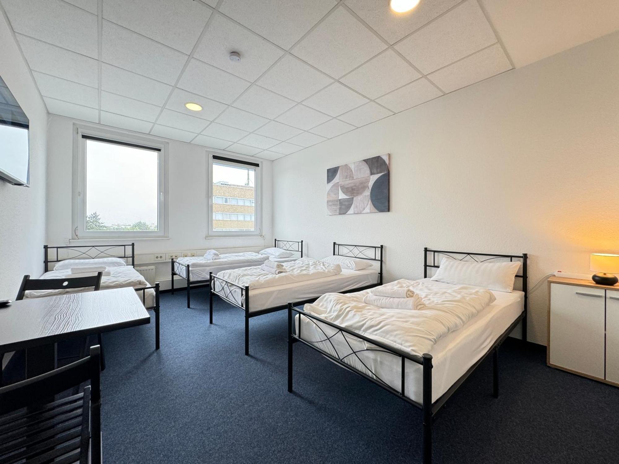 Thuja Apartments Karlsruhe-Neureut By Kurzzeit Buitenkant foto
